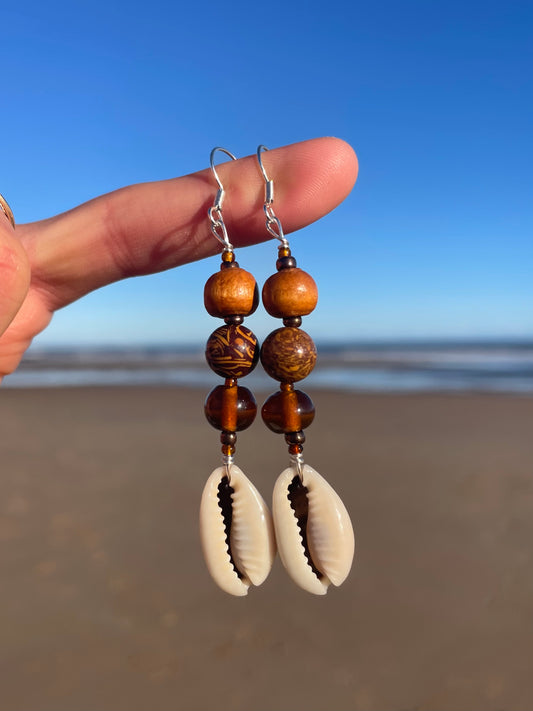 Earthy Cowrie Earrings