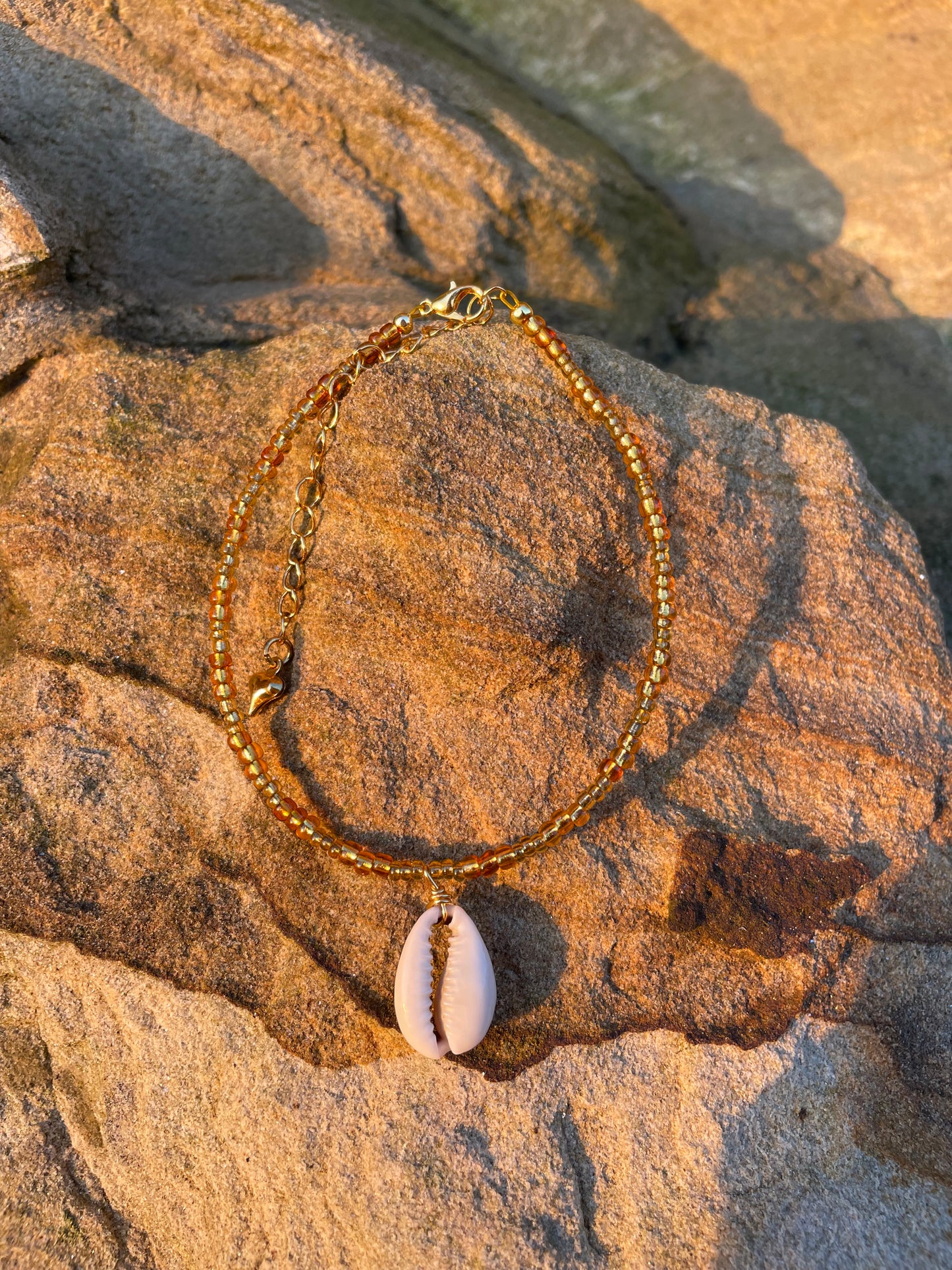 Sunray Cowrie Anklet